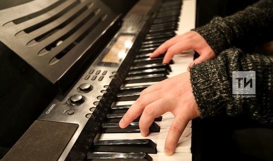 Музыкальным школам Татарстана подарят новые инструменты