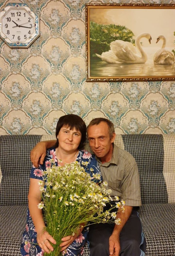 Александр и Наталья Сугановы из Ульянкова душа в душу вместе живут 25 лет