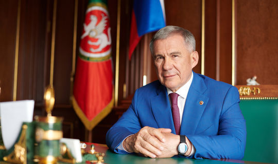 Минниханов поздравил с Днем республики Татарстан