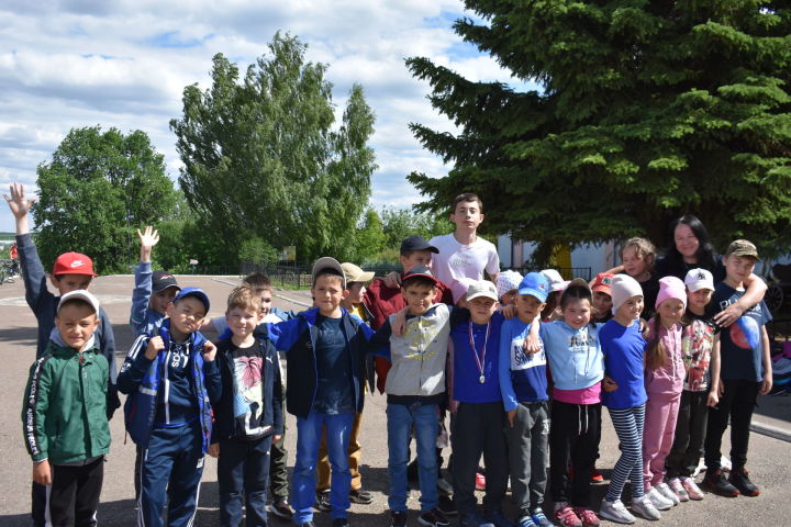 В Большекайбицкой школе заработали два пришкольных лагеря