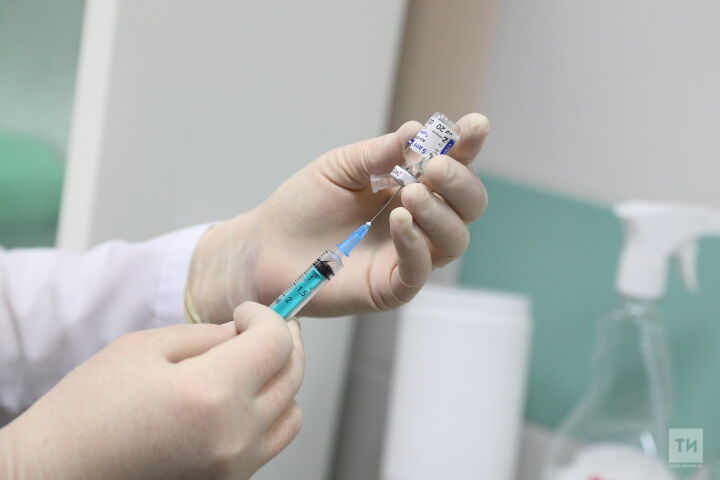 Главный эпидемиолог РТ рассказал об особенностях вакцинации беременных от Covid-19