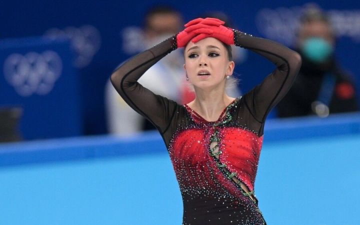 Камила Валиева победила в произвольной программе, Россия — чемпион ОИ в командном турнире