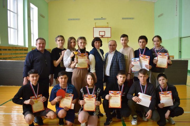 В Чутеевской школе состоялось соревнование, посвященное памяти Янузы Чумарина