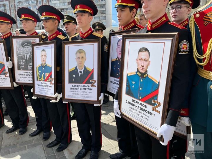 В Татарстане почтили память воинов-танкистов погибших в войну и в горячих точках