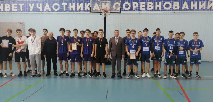Федоровские волейболистки — победители турнира