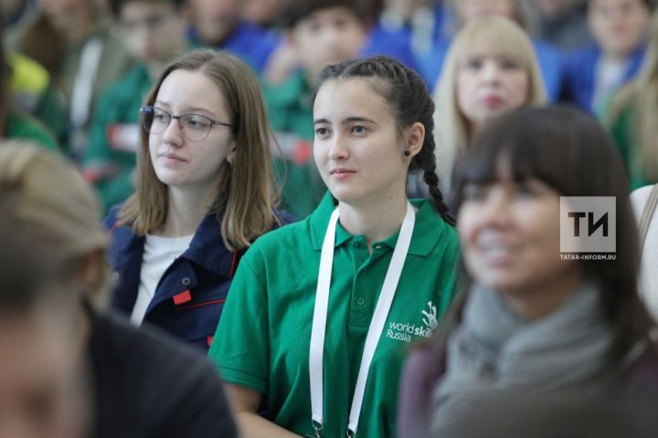 Более восьми тысяч школьников Татарстана приняли участие в «уроках честности»