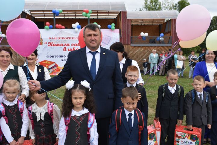 В Кайбицах подвели итоги благотворительной акции «Помоги собраться в школу»