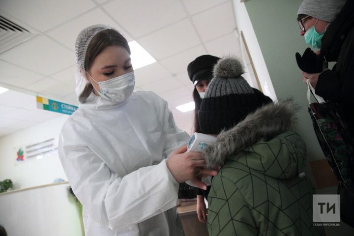 В Татарстане призвали не пускать в школы, детсады и на работу людей с симптомами болезней
