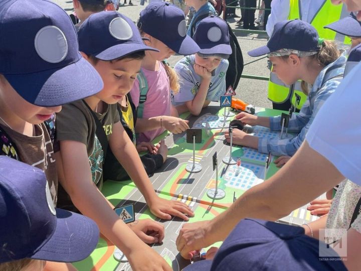 В Казани стартовал обучающий курс для школьников на знание и соблюдение ПДД