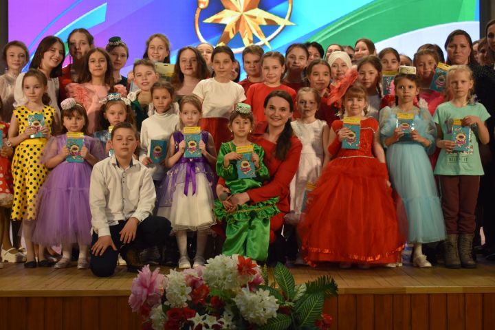 В Кайбицах состоялся районный тур фестиваля «Созвездие» — «Йолдызлык»