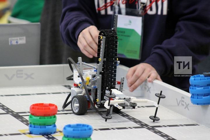 Для детей планируют организовать бесплатные занятия по робототехнике