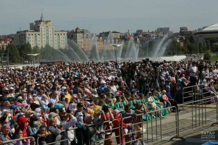 В конце лета жителей Татарстана ждут трехдневные выходные