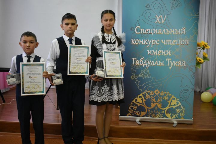 В Кайбицкой детской школе искусств состоялся районный этап конкурса чтецов имени Габдуллы Тукая «Пишут поэты народную песню, народную славу они обрели»