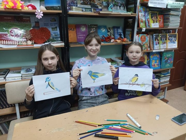 В Берлибашской сельской библиотеке прошло мероприятие, посвященное нашим пернатым соседям, — «Синичкин день»