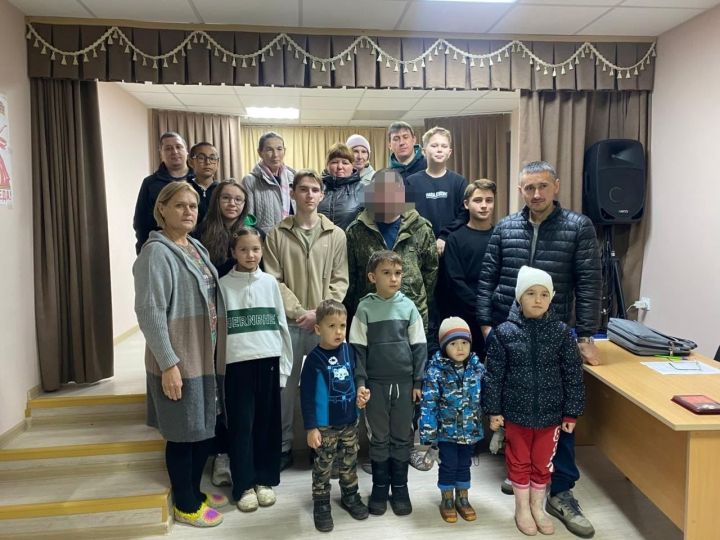 В Кушкульском сельском клубе прошла встреча с участником специальной военной операции