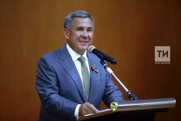Поздравление Раиса Республики Татарстан Р.Н. Минниханова с праздником Ураза-байрам