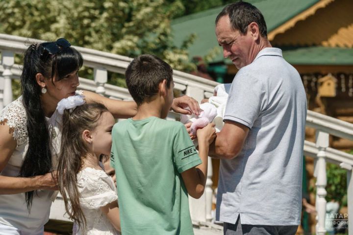 Госдума обсудит законопроект о пересчете страхового стажа для многодетных семей