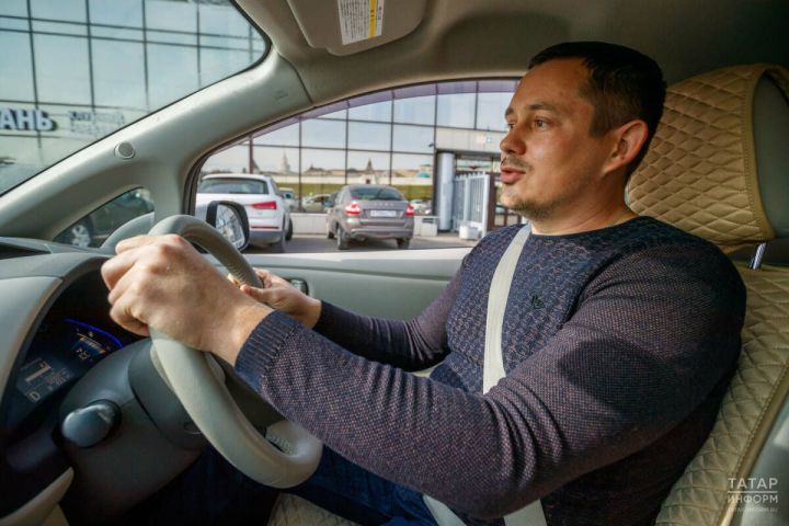 Автоэксперт Попов объяснил, как правильно прогревать двигатель машины
