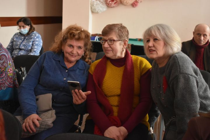 В Багаеве на сходе граждан подвели итоги и обсудили насущные вопросы