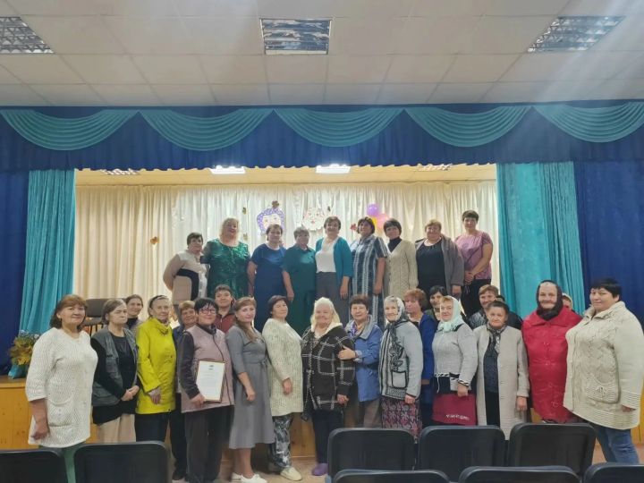 Праздник души: как в Надеждинском сельском клубе чествовали старшее поколение