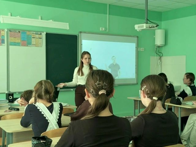 В Старотяберинской школе прошло очередное занятие кружка «Физ-мат прорыв»