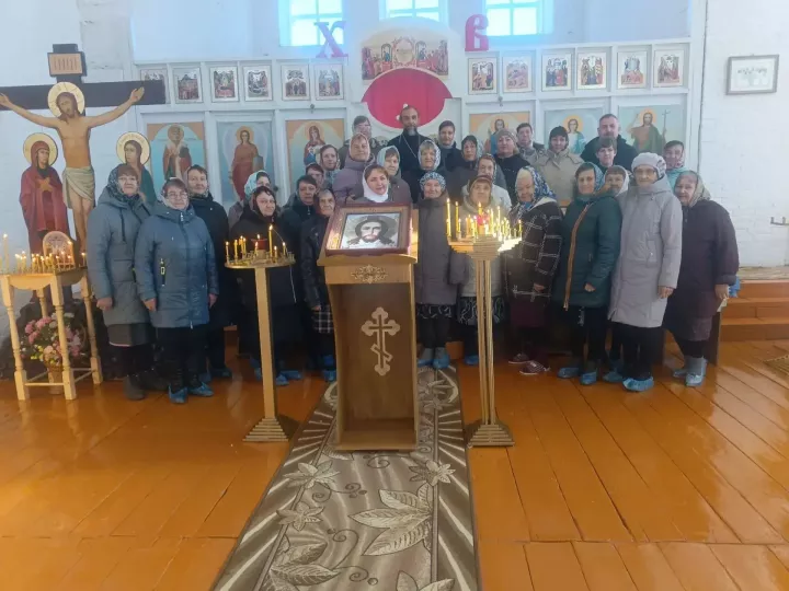 Вместе легче ждать: в Казанско-Богородицком храме прошла теплая встреча с семьями защитников