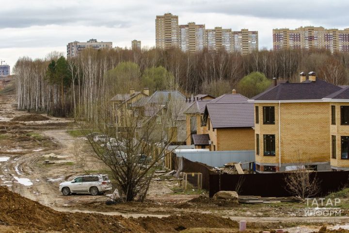 В Росреестре РТ объяснили, почему дом после смерти супруга нельзя сразу продать
