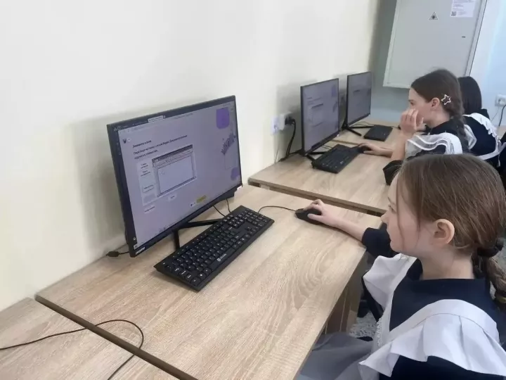 В Кайбицком муниципальном районе продолжается реализация проекта «Код будущего»