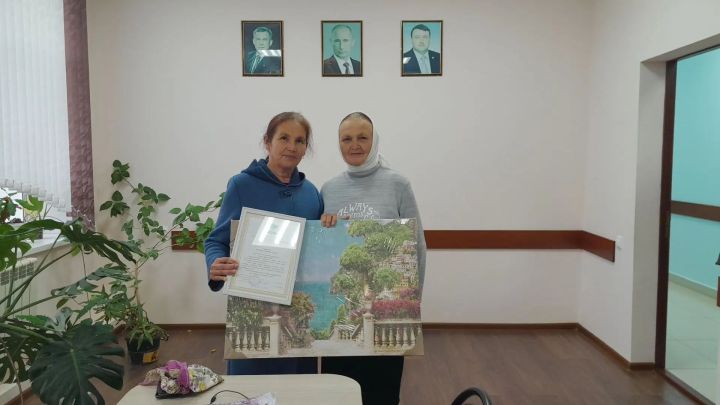 Хуҗа Хәсән авыл җирлегенең ветераннар  советы рәисе: «Авылымның «врач» апасы»