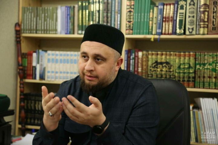 Рөстәм Хәзрәт ураза вакытында талашу уразаны бозамы-юкмы икәнен аңлатты