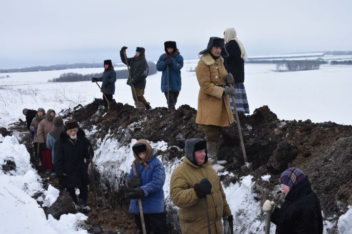 Подвиг в кадре: показ фильма «Ров» в Больших Кайбицах