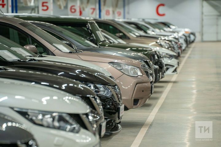 Житель Челнов потерял 1,8 млн, покупая автомобиль через интернет-салон