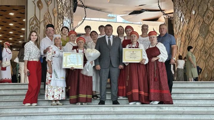 Ульянководан Мышевлар гаиләсе республика фестивалендә бүләкләнде